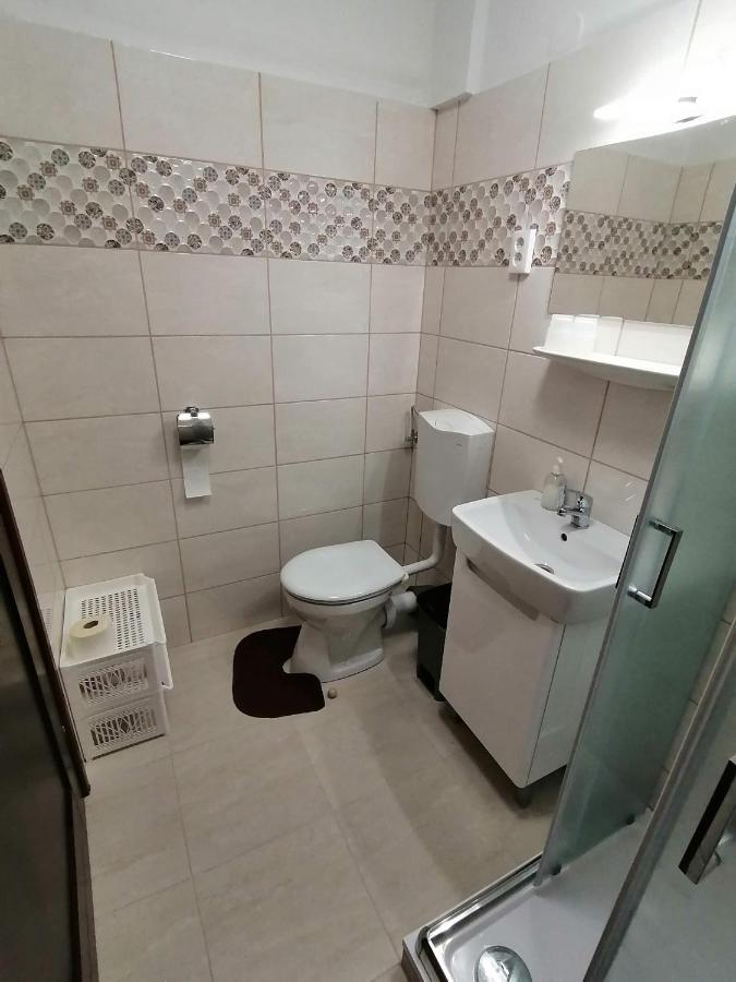 Joos Apartman Sárvár Esterno foto