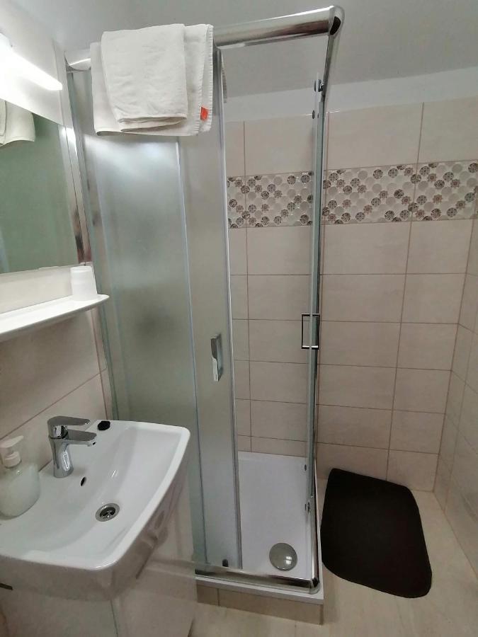 Joos Apartman Sárvár Esterno foto