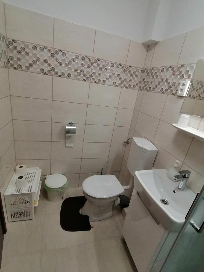 Joos Apartman Sárvár Esterno foto