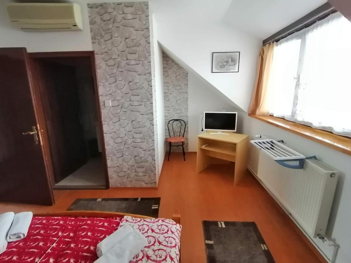Joos Apartman Sárvár Esterno foto