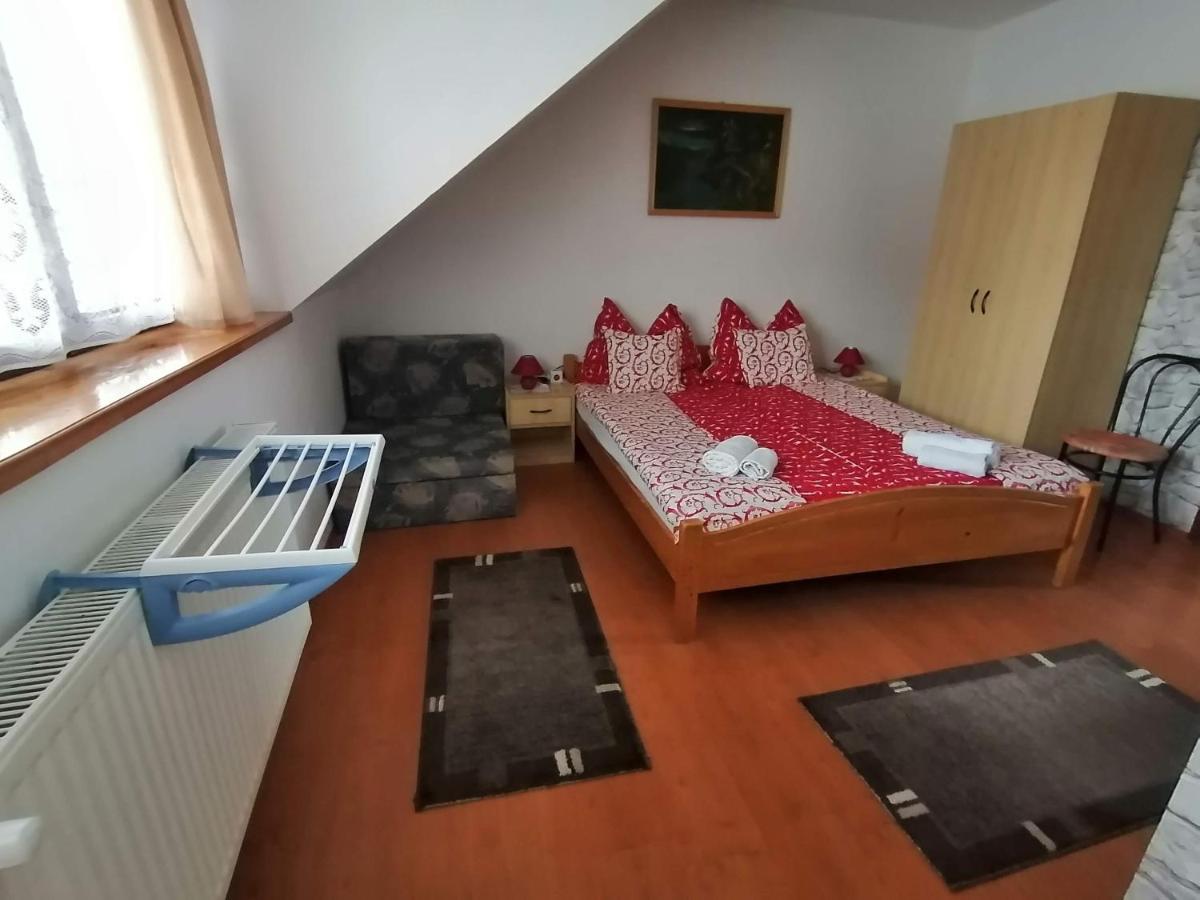Joos Apartman Sárvár Esterno foto